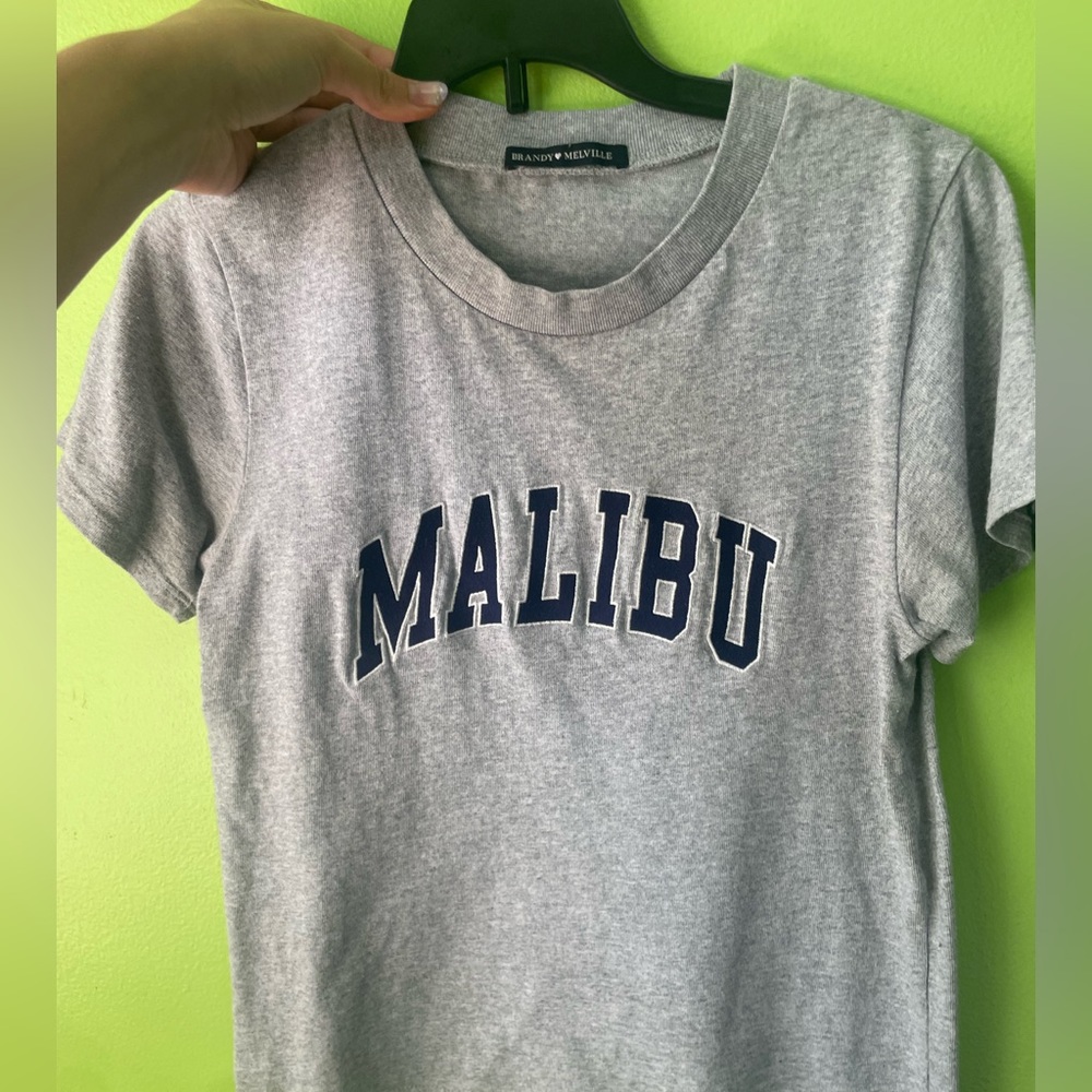 Malibu grey tee